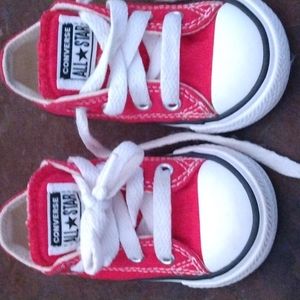 Baby boy Converse
